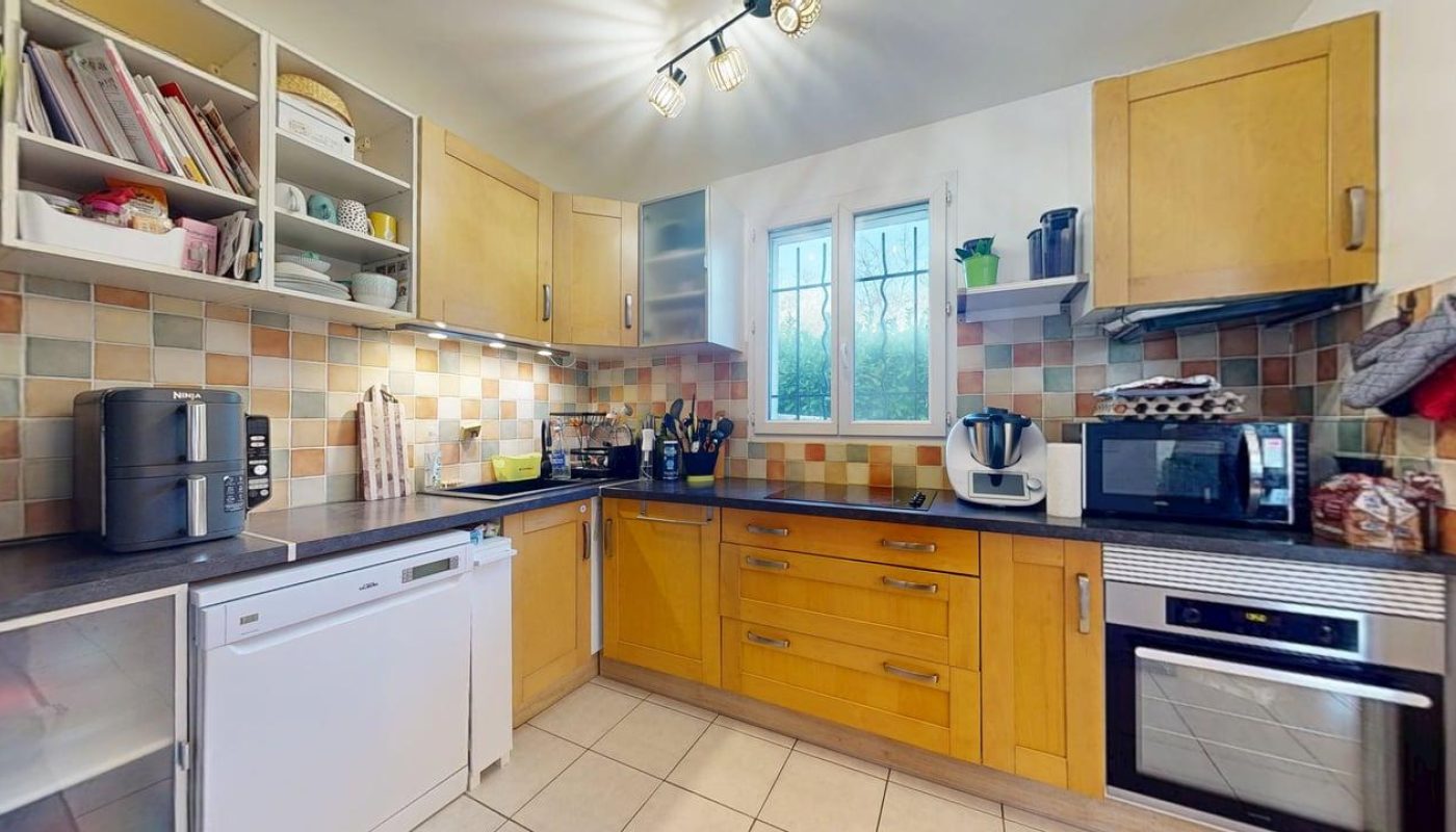 Carnoules-Villa-T5-93-m-02192026_222319