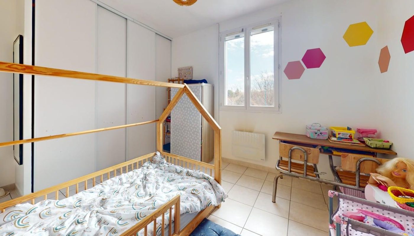 Carnoules-Villa-T5-93-m-Bedroom 1