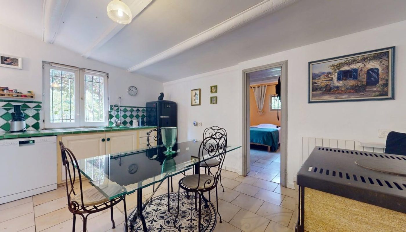 Le-Luc-Maisonnette-T3-54-m-08172025_180017