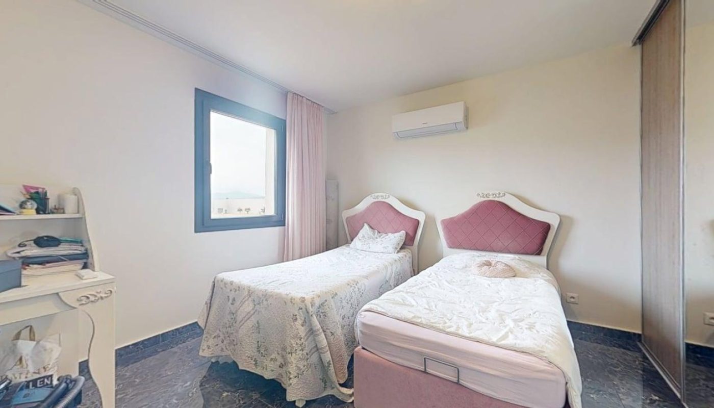 Le-Luc-Villa-T5-120-m-08202025_210117