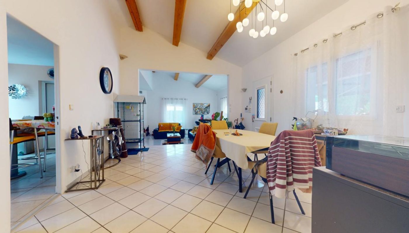 Pierrefeu-du-Var-Villa-T5-155-m-02082025_161231